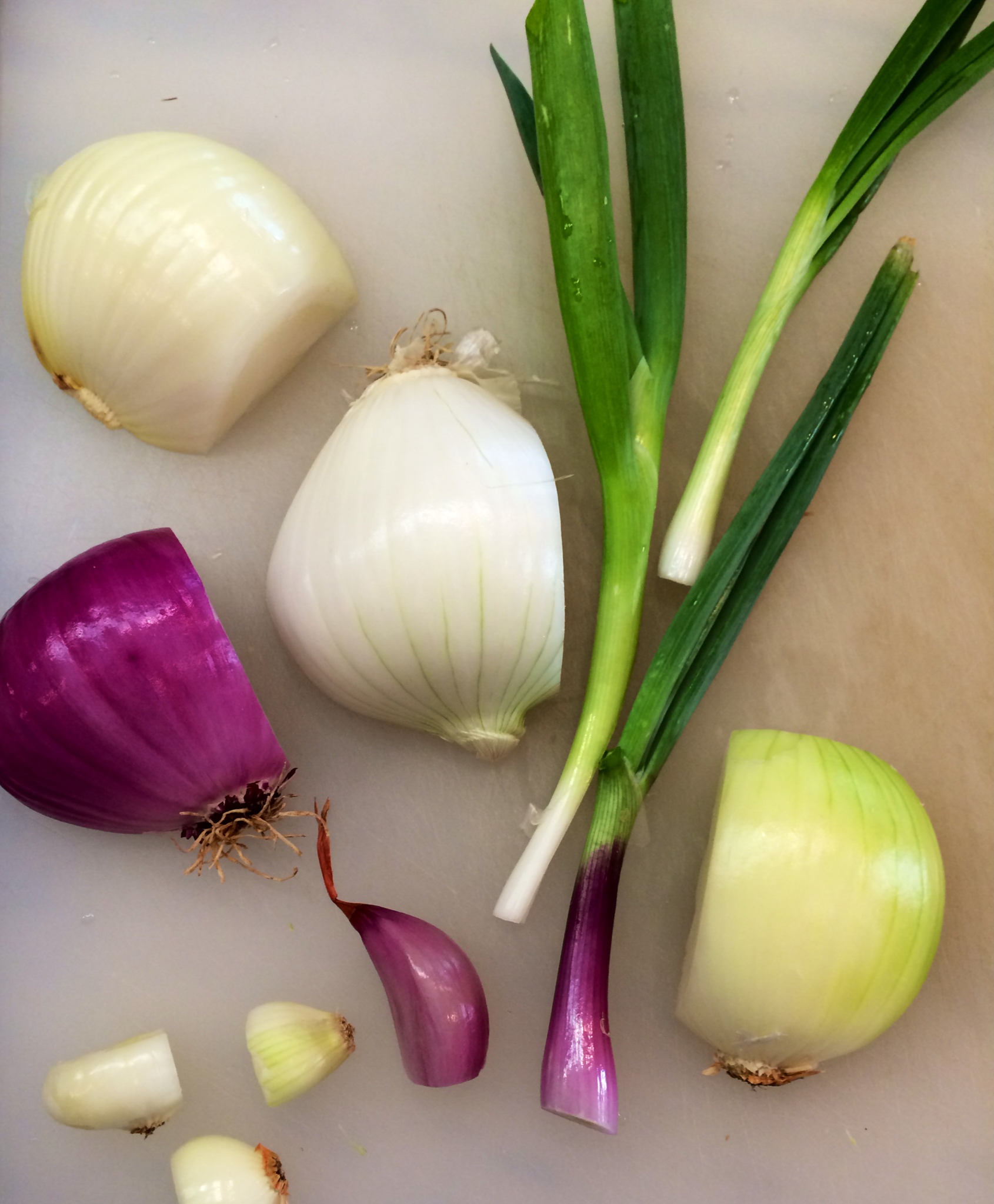 ahhh-for-the-smell-of-it-onions-greens-cookery